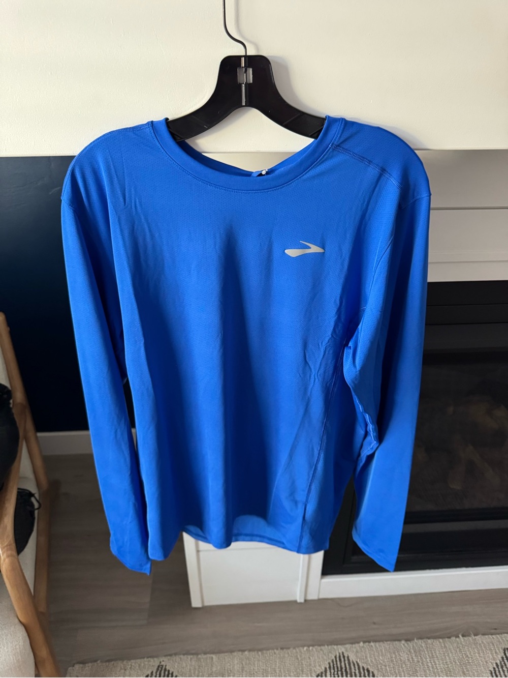 Brooks Mens Atmosphere Long Sleeve 3.0 Neo Blue Large Sun Protection New